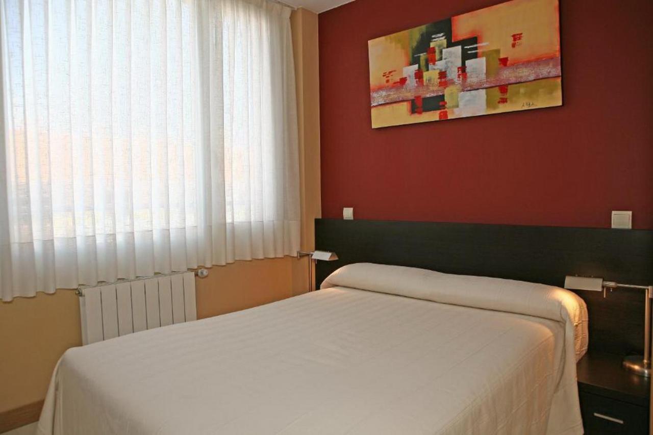Apartamentos Playa De Portio Льєнкрес Екстер'єр фото